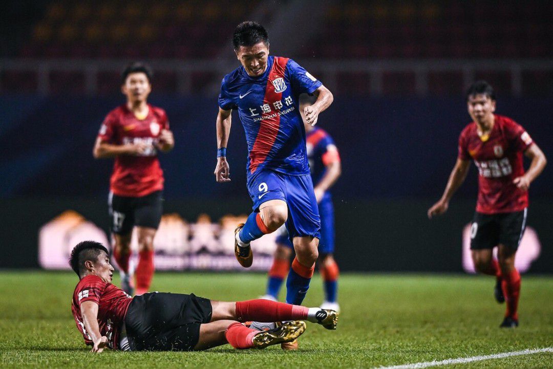 马竞0-2不敌毕尔巴鄂竞技，赛后马竞门将奥布拉克接受采访。